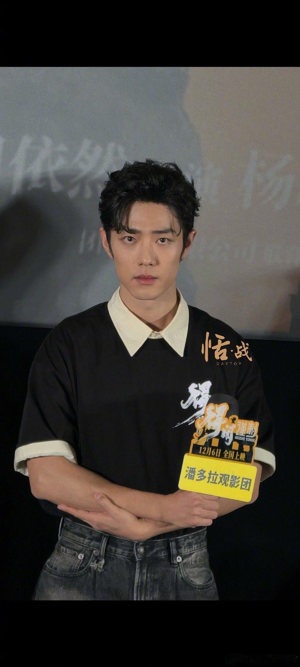 肖战哥哥好立体的五官哇！｜肖战