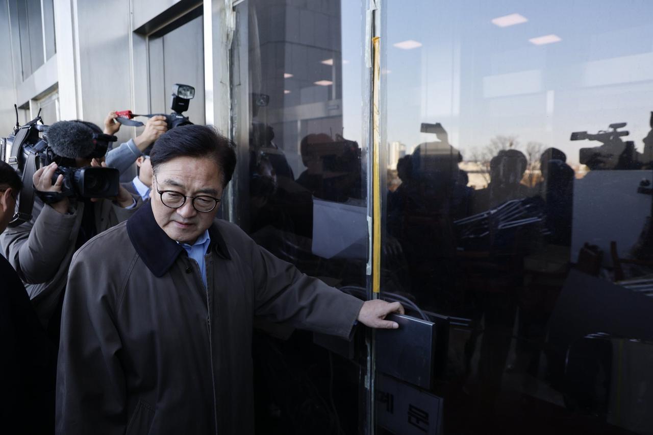 韩国媒体消息，国民力量党代表张东赫在大庄洞案相关谴责大会上发表“我们就是黄教安”