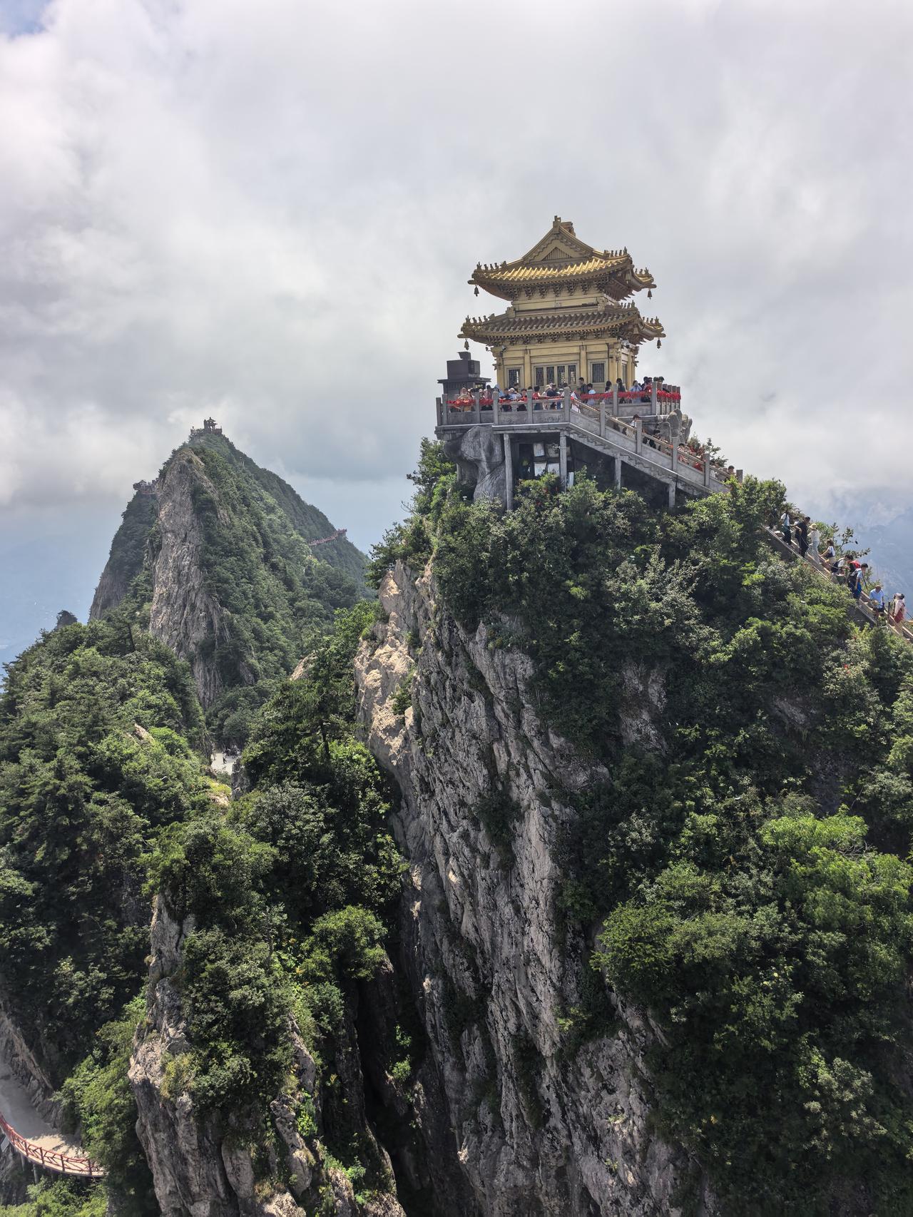 老君山，一张照片证明你来过老君山