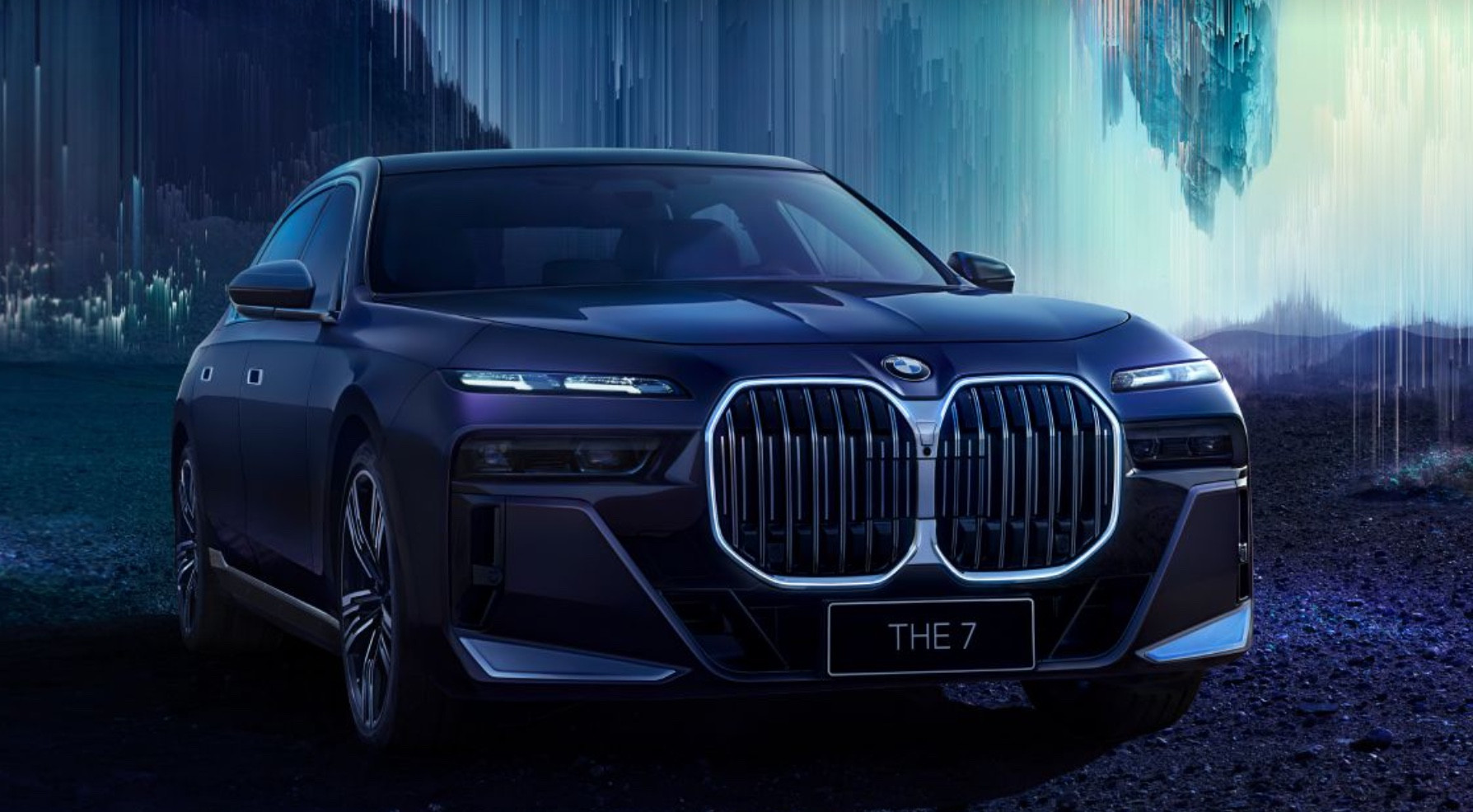 2026款宝马7系今天上市，但“底裤”早已被扒光作为年度改款，官...