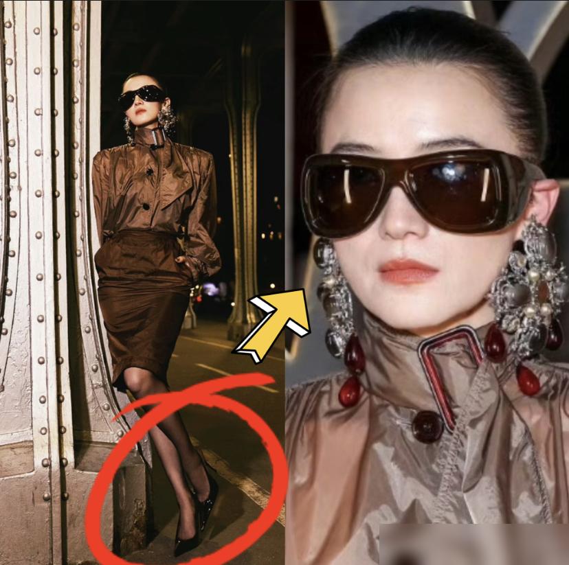 宋佳你这双脚简直是在受刑，隔着屏幕我都觉得脚趾骨在咯咯作响。那鞋尖窄得像要把脚部