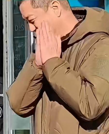 李亚鹏最新回应嫣然医院状况李亚鹏在直播中再次谈及备受关注的嫣然天使基金及医