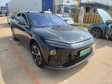 💦25年 蔚来ET5T 纯电 电租赁 水淹地板上一点 一手车 车在沈...
