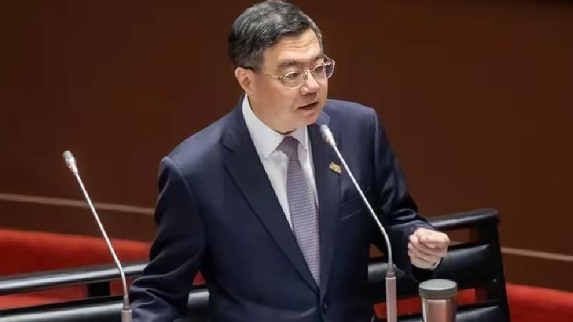 “大陆要通缉我！”“台独”分子的末日闹剧“大陆要通缉我，出岛就会被抓，我全