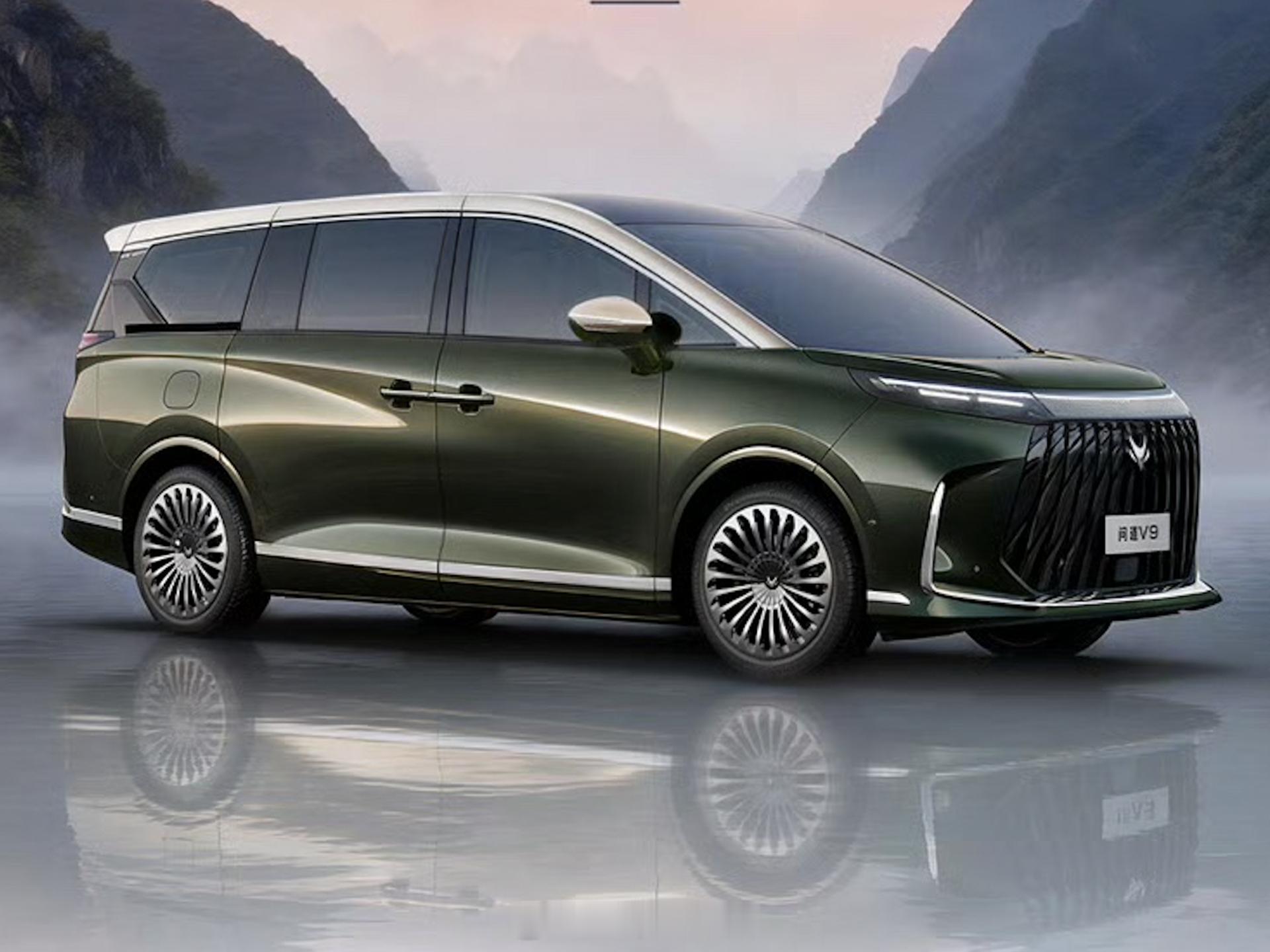 正式定名问道V9极狐旗下全新中大型MPV增程/纯电中大型MPV车长5300，