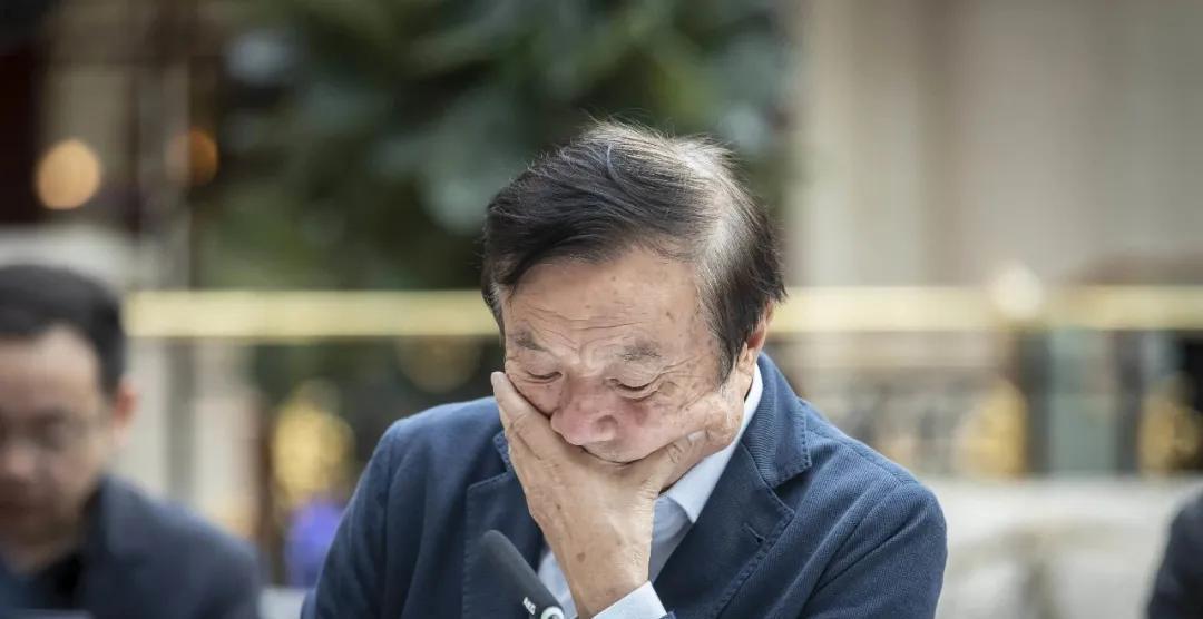 真正卡中国芯片脖子的，不是美国也不是日本，而是国内那些跪着挣快钱的买办集团！很多