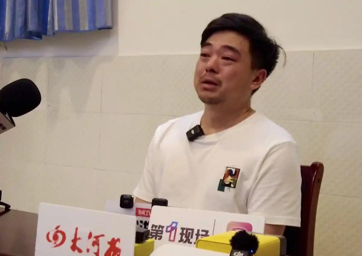 看完泸州花坛白骨案的采访，真的破防了。黄平对着镜头哭到快说不出话。他说自己每天睡