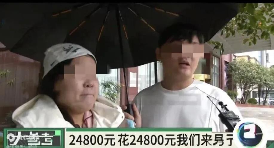 河南郑州，一女子生完孩子，住进月子中心，费用24800，刚住了5天，月嫂把宝宝衣