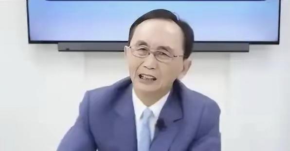 吴子嘉又开始胡说八道了！吴子嘉在参加王宝杰的节目中又在唱衰郑丽文，而且唱衰郑丽文