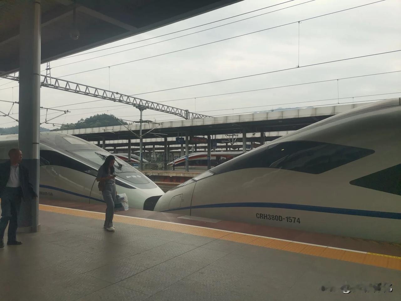 怀化高铁通达又将增加一个省会城市。据网传，三季度铁路调图即将开始，G693太原南