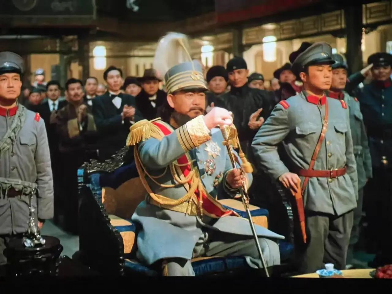 陈佩斯不是为了挣钱，主要是为了发泄，发泄之前受到的不公。72岁的他，把他厌恶的人