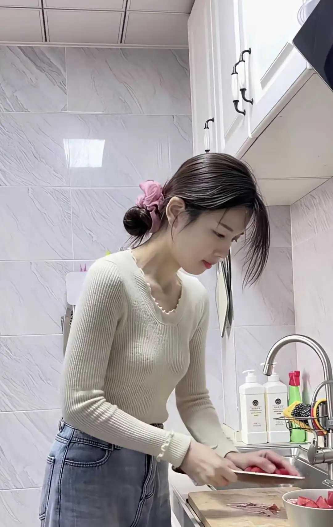 这要攒几世的福气才能娶到这样的媳妇！