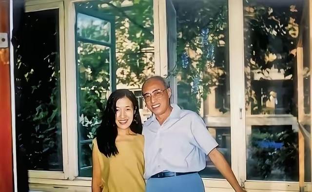 1986年，65岁的火箭专家杨南生娶了29岁的张严平，张严平的父母不同意，不料，