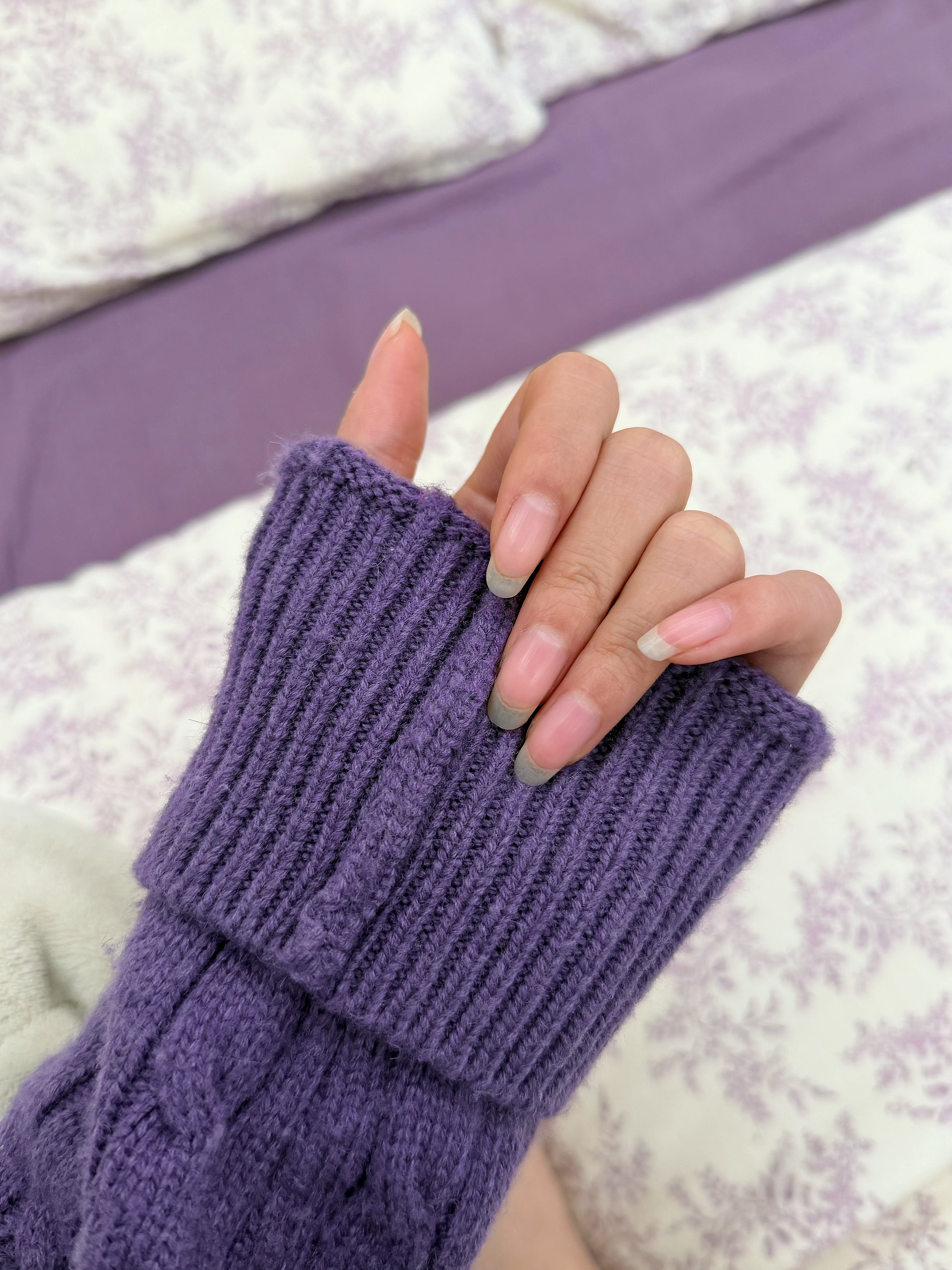 还有不到30天过年所以我这指甲不去做个美甲可惜了上海