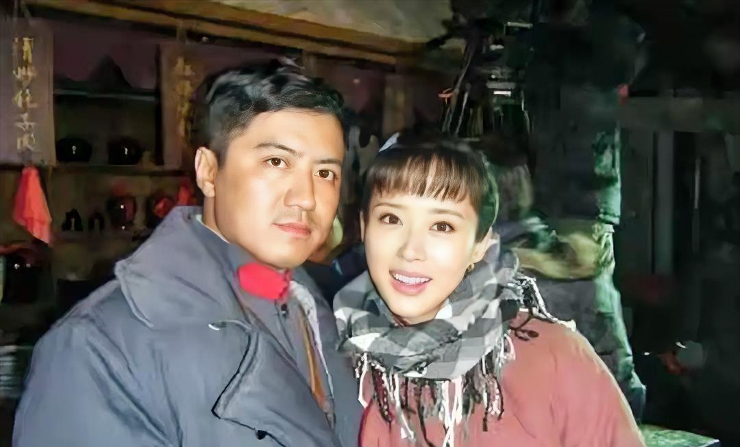 长得帅又专情的男人，娱乐圈真的有。许云帆娶了黄志忠前妻何音，高大帅气却甘愿