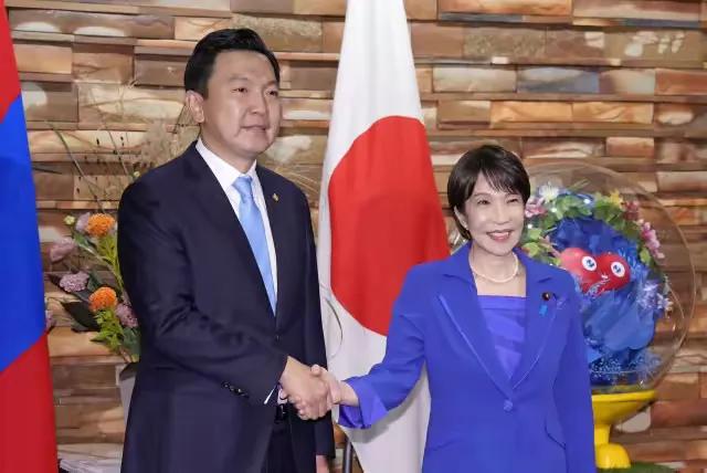 乌其尔勒盛赞日本是爱好和平的国家，他这个蒙古国总理恐怕真的干不长了。日本历史