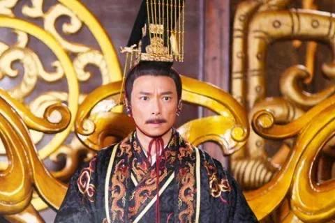 今日话题：李显已经是太子了，为何还要逼武则天退位？？？网友甲：其实很简单，武