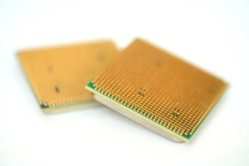 NAS用AMD和Intel实测对比玩NAS的人里，十个有九个都在CPU上踩过坑