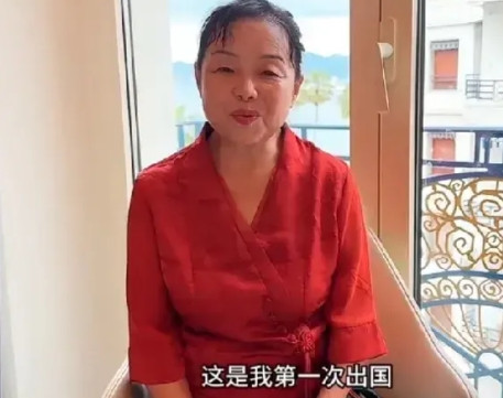 《60岁“出逃”阿姨遭全网网暴：女性觉醒为何总被恶意围猎？》
