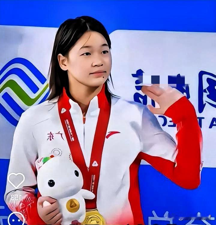全红婵这次热搜，她不是因为比赛成绩，也不是因为天真无邪，而是因为一段视频。