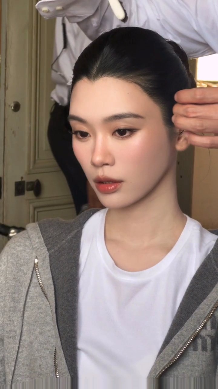 奚梦瑶头型好美奚梦瑶头型好优越不羡慕奚梦瑶长得美又有钱，只羡慕奚梦瑶这个头型是真