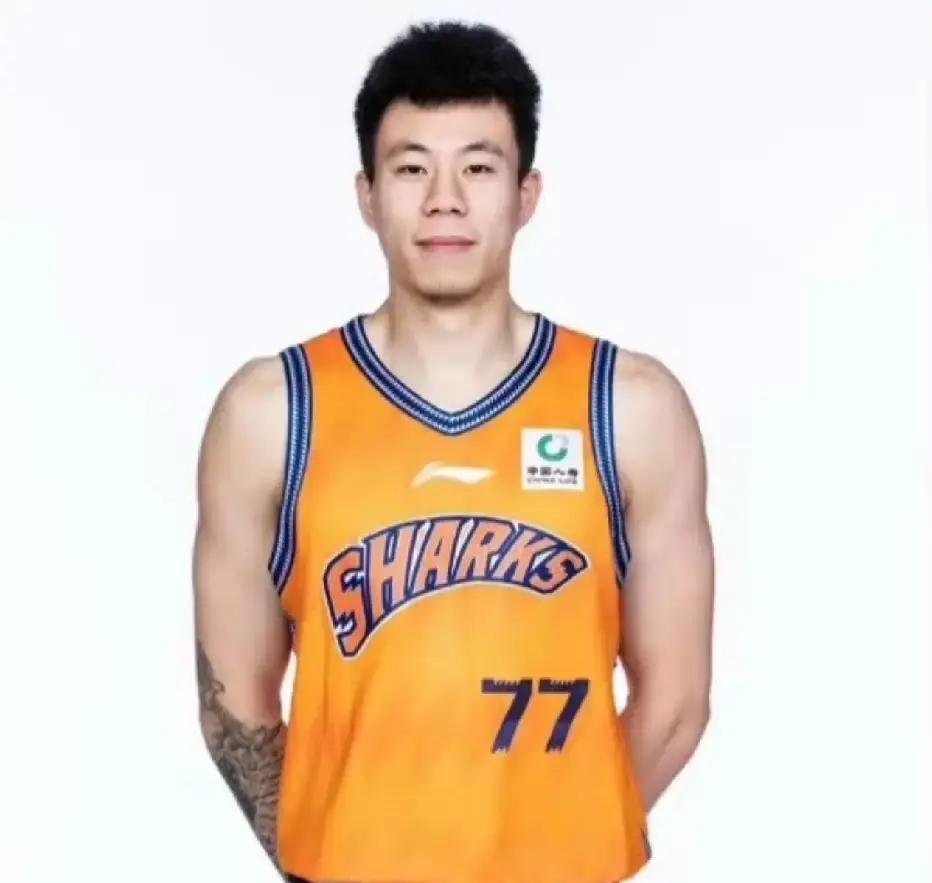 上海输给广厦，不是因为王哲林没打好，而是因为防得太好。你让王哲林和古德温打