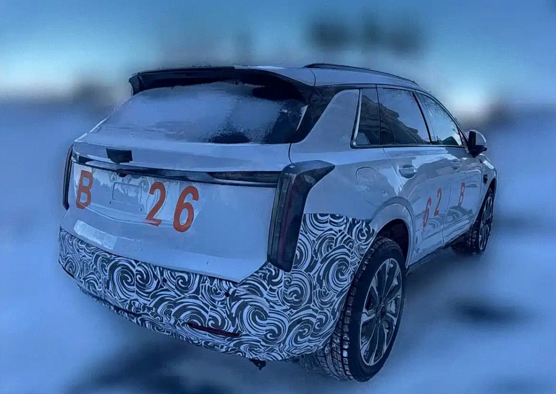 新款凯迪拉克XT5谍照曝光日前，我们从相关渠道获取了一组新款凯迪拉克XT5的测