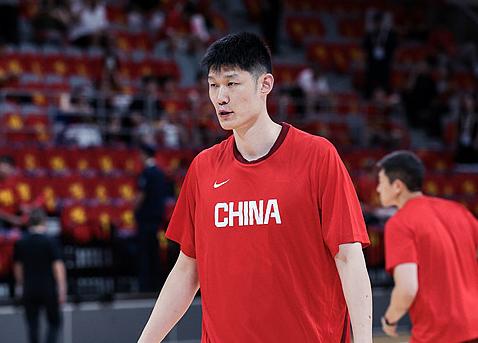 中国男篮113-79大胜额麦隆，看看数据分析谁是赢球最大功臣？贺希宁：17分3