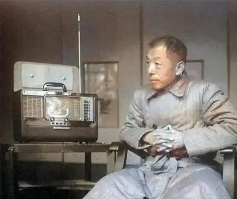 1946年10月，张学良被送到台湾软禁，保密局每月拨付5万元，用于张学良等人及特