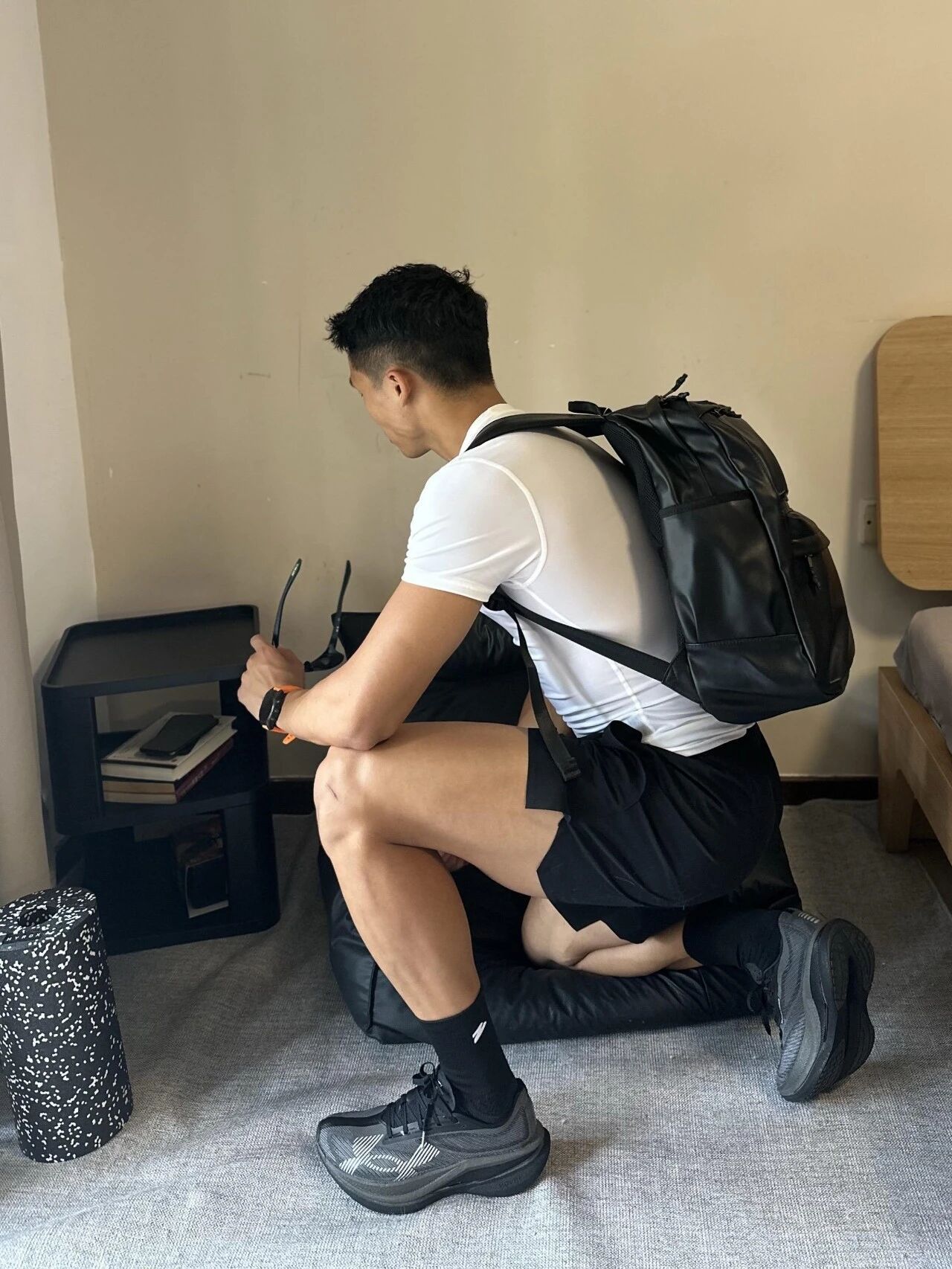今天很难，但你昨天也说过同样的话，结果也撑过来了。​​​