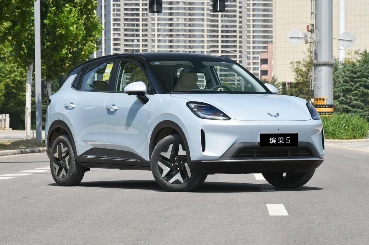 冬季电车焦虑多？缤果S带来万全应对方案。冬季用车出行，不光人怕冷，车也“怕冷