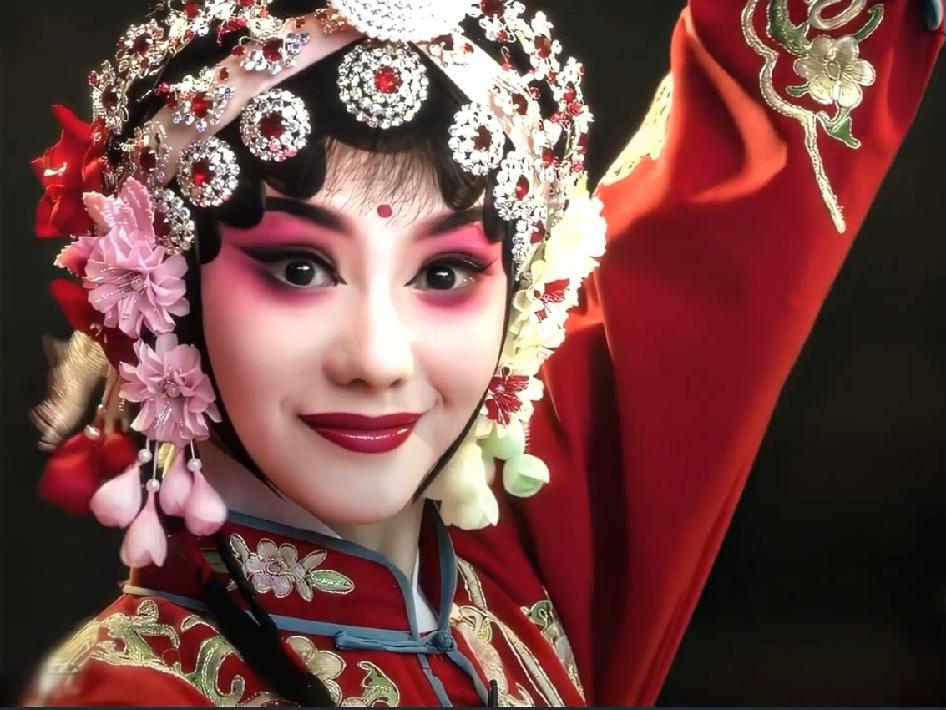 我问一位陕西的同事，秦娥在陕西是不是很出名？她是一个真实存在的人物吗？同