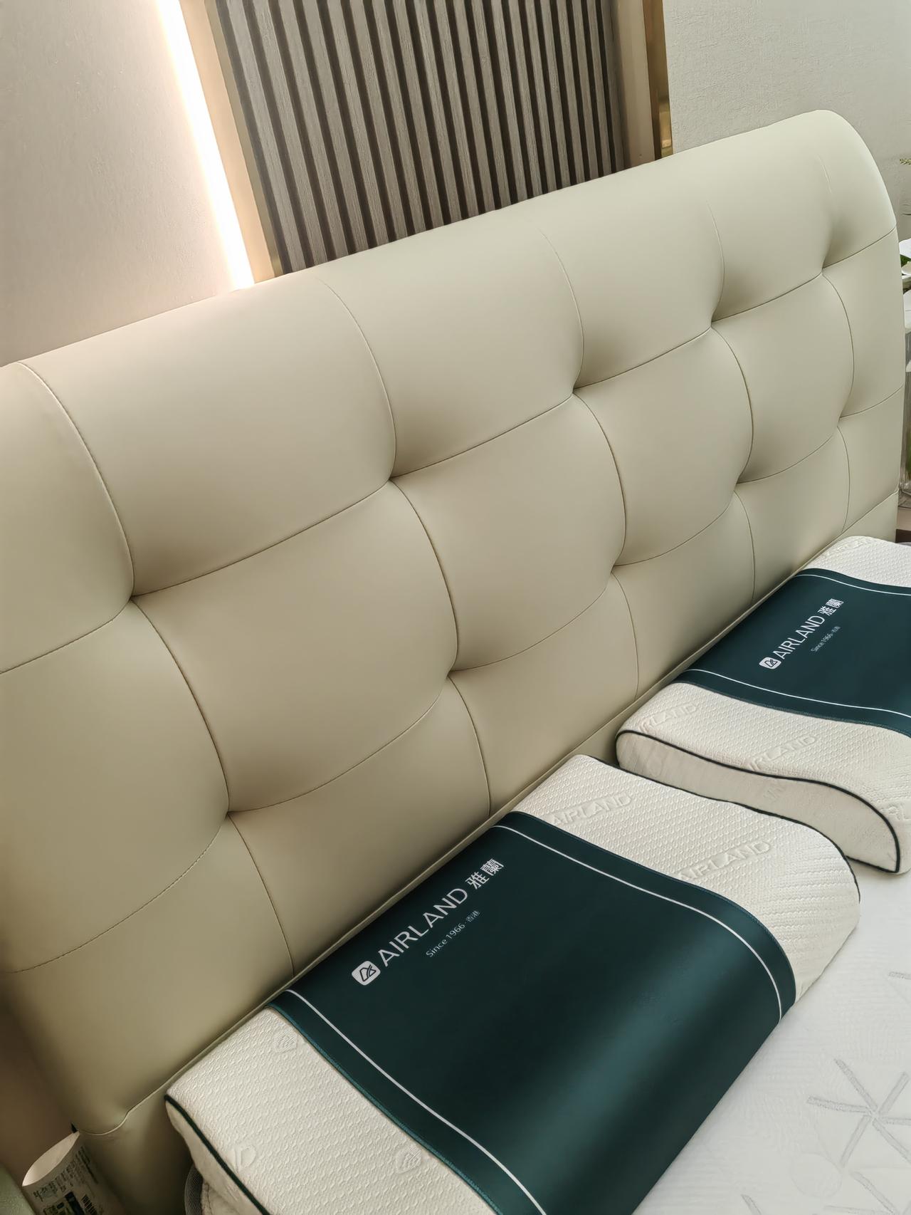 前后一个多星期过去了，最后电信安装人员来了三次都宽带没装成功，第一次找的借口是这