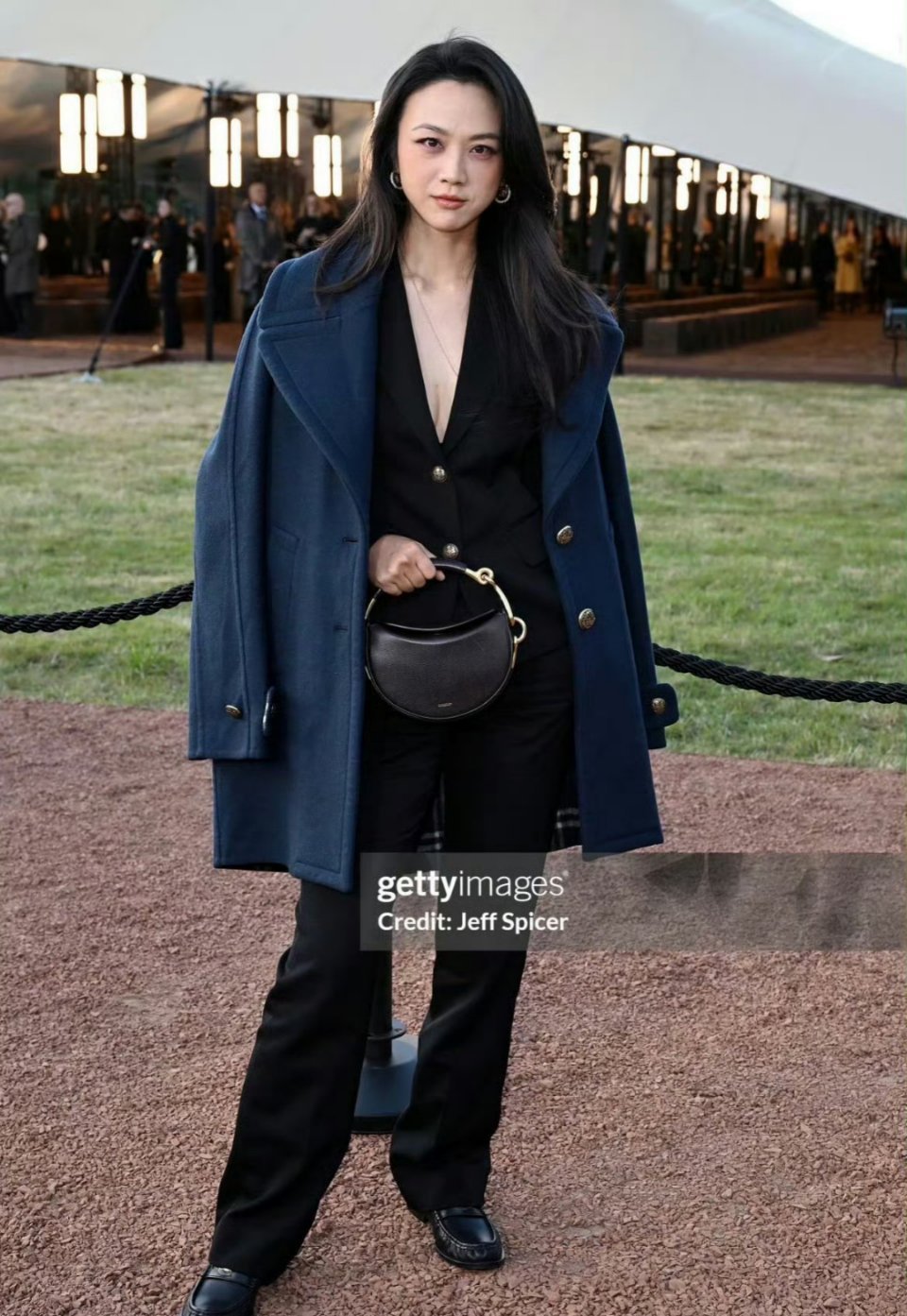 Burberry大秀明星G社生图汤唯、吴磊、张婧仪、叶舒华​​​