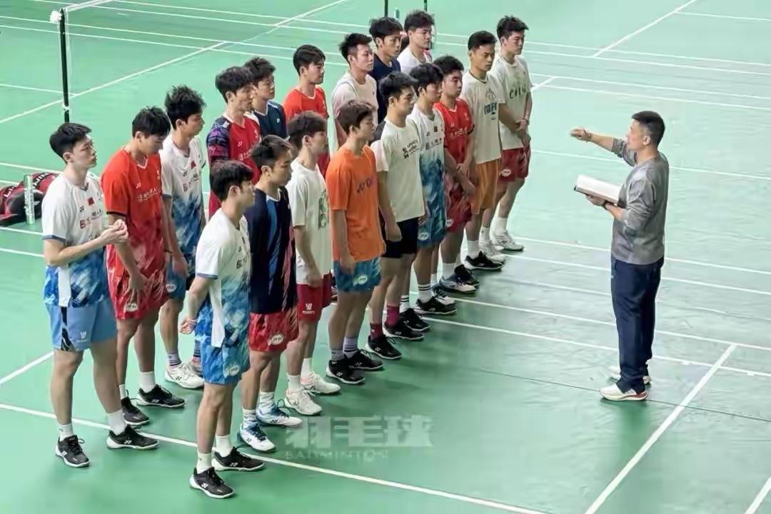 国羽男双的调赛结束，如果说胡林组合和双俊组合是因为太年轻还没能力进一队，是能理解