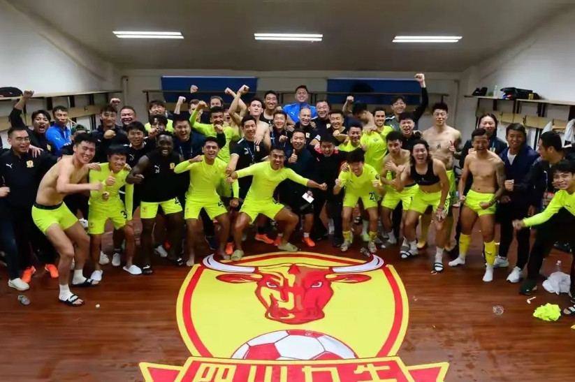 倘若新鹏城降级下一步还会不会迁回四川，毕竟那里才是他们起家的地方？虽然现在新鹏
