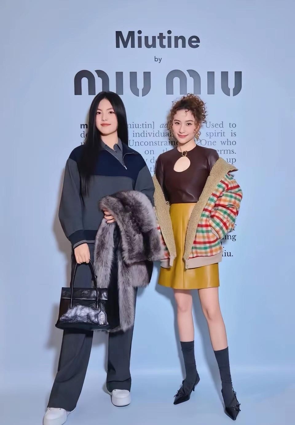 王诗龄出生于2009年，何超莲出生于1991年，王诗龄比何超莲小22岁。王诗龄竟