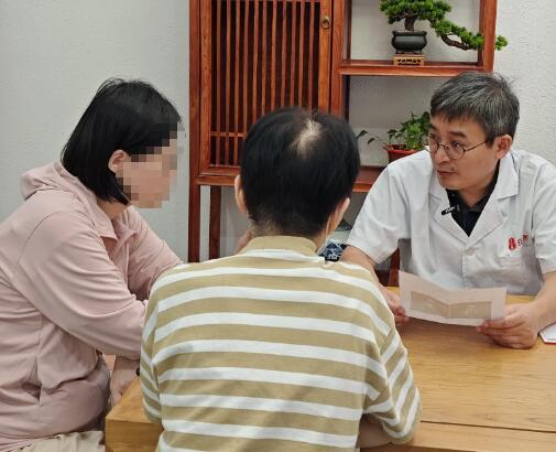 胆结石：不想复发，牢记这两点！只发一次这些年，我见过太多胆结石患者，结石反复