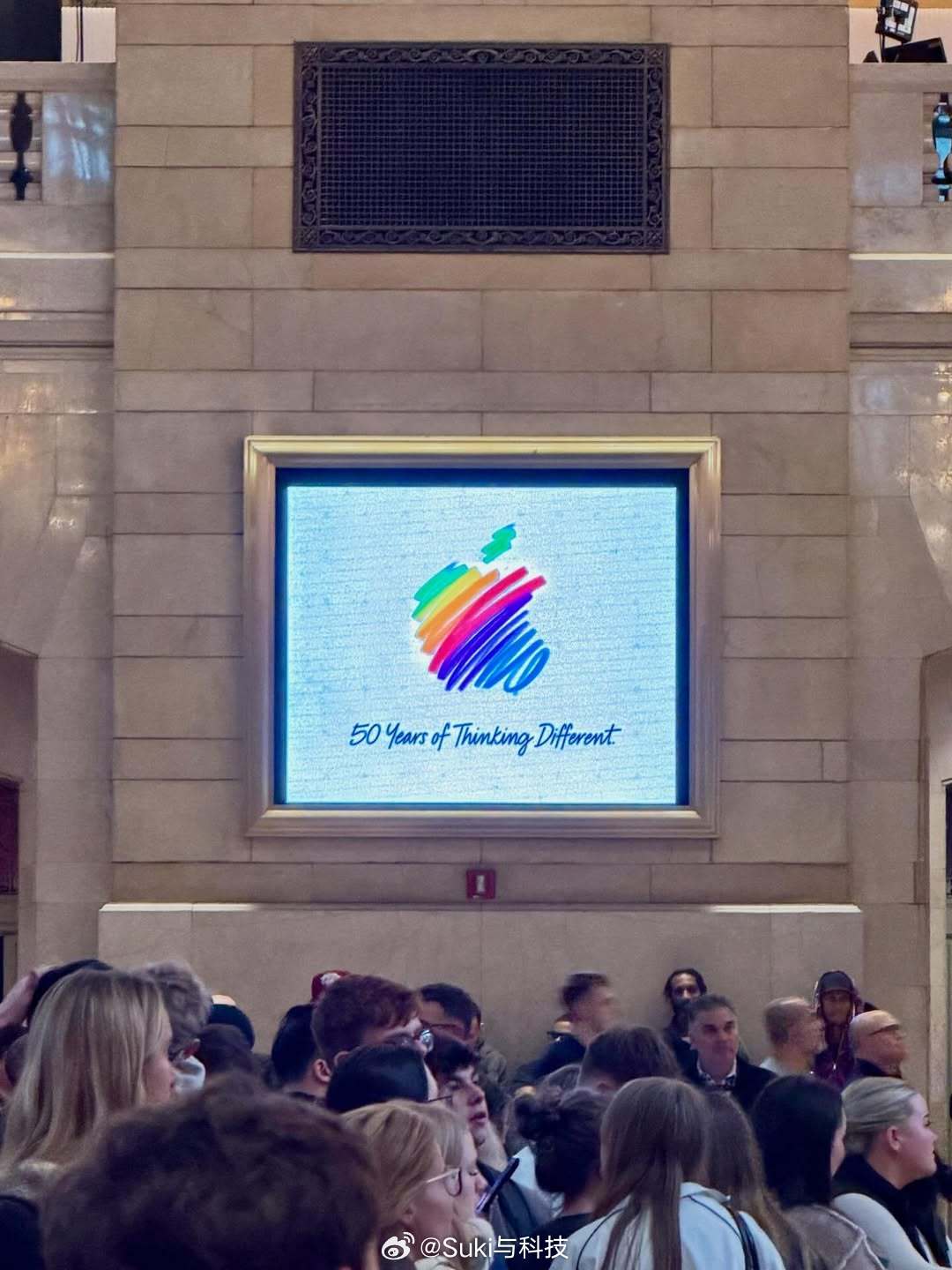 AI时代，苹果需要的不是另一个库克特努斯成为苹果下一任CEO，苹果大概率会继续