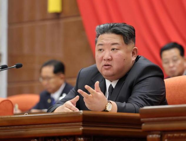 就在刚刚，朝鲜做出一个前所未有重大决定。朝鲜《劳动新闻》今天（12月15日