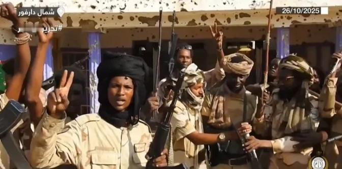 苏丹这事看得我手发抖，RSF武装闯进城就开始屠人，甚至连医院都没放过，才几天法希