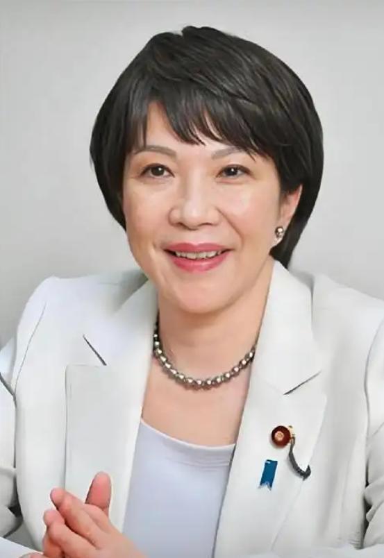 8月11日，日本航空公司突然发现，飞越中国领空的成本彻底变了！每一架经过中国领空