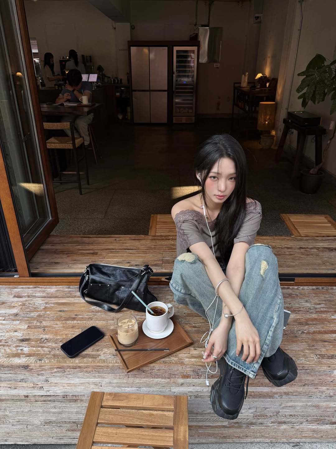 卢知宣ins更新