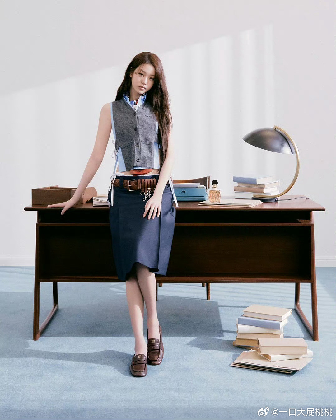 张元英又拿下miumiu美妆大使