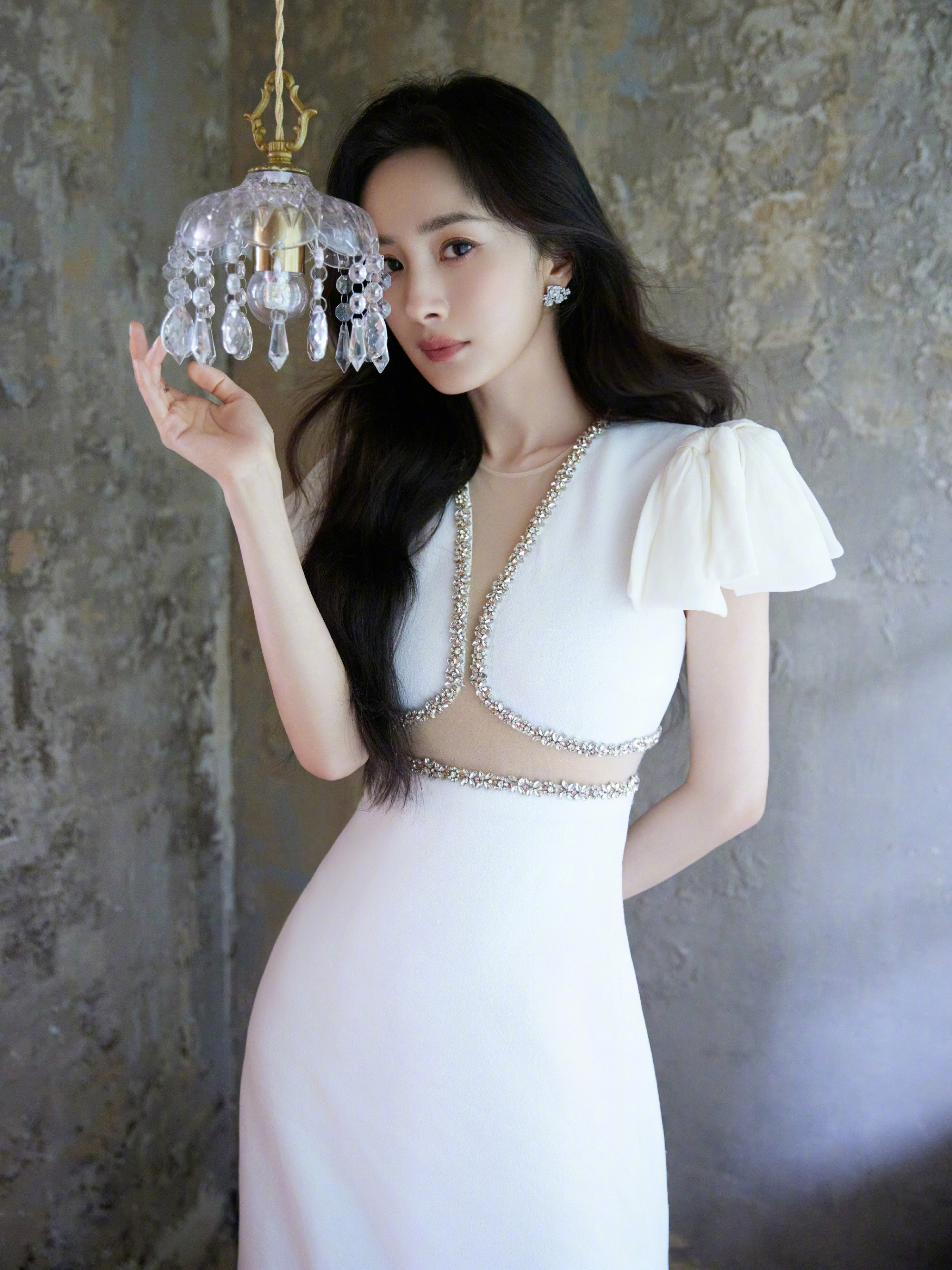 杨幂喜欢这组图，庄园里的公主🎀