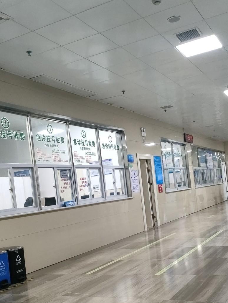 老婆又再唠唠叨叨了:下午你去你哥哥家不要讲我生病的事，更不要讲我的病第三次复发，