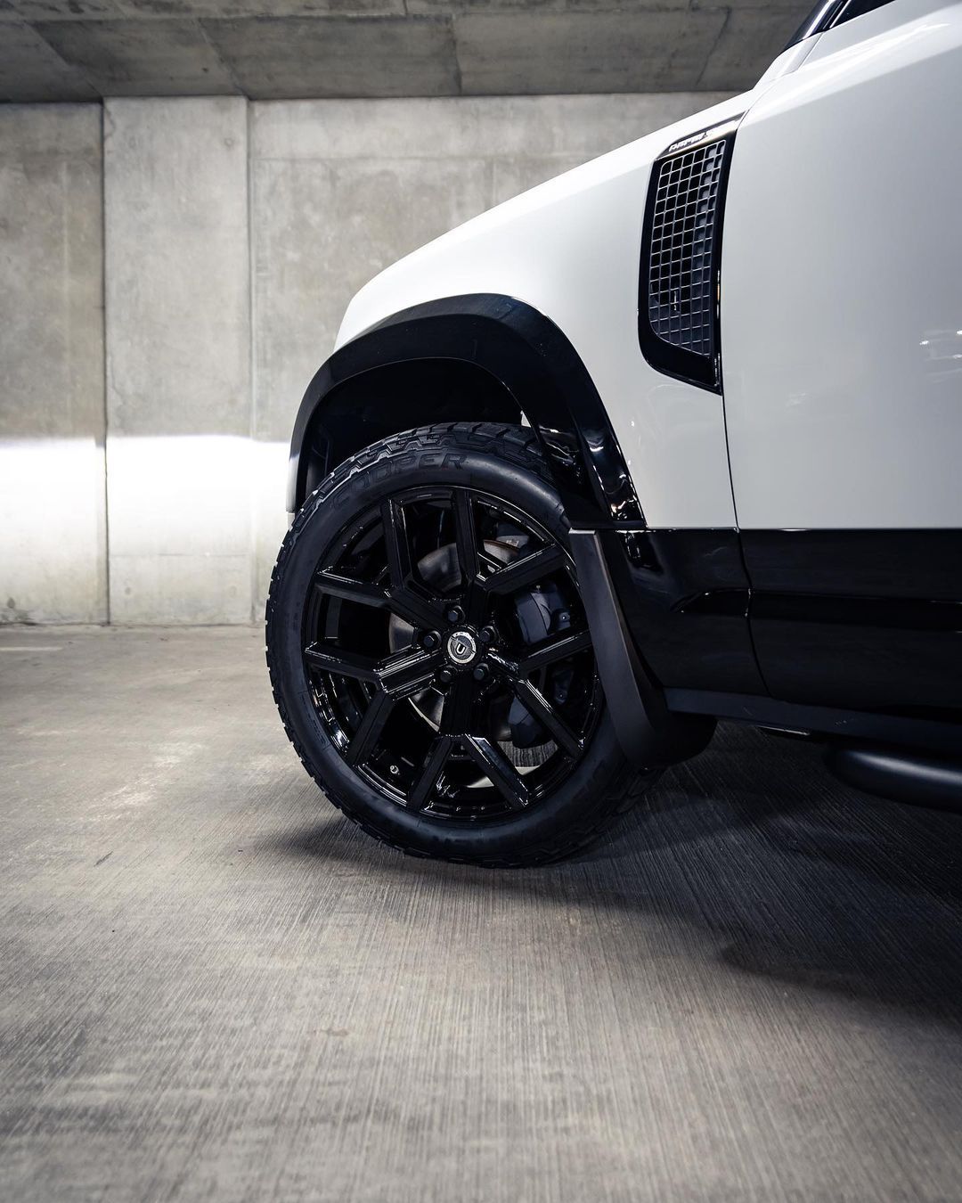 路虎LandRoverDefender[点赞]​​​