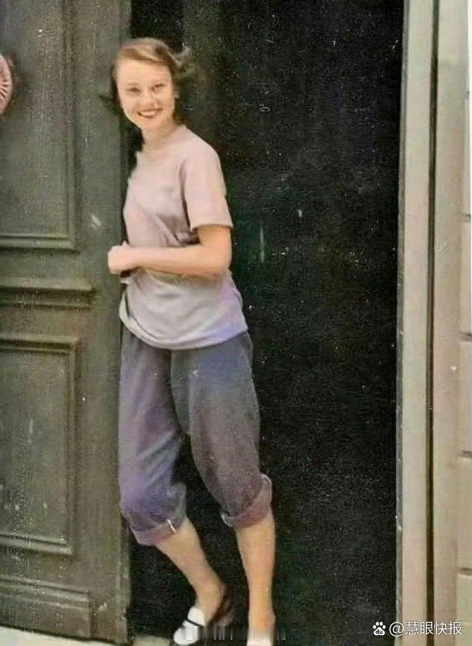 奥黛丽赫本当年没化妆居然长这样？