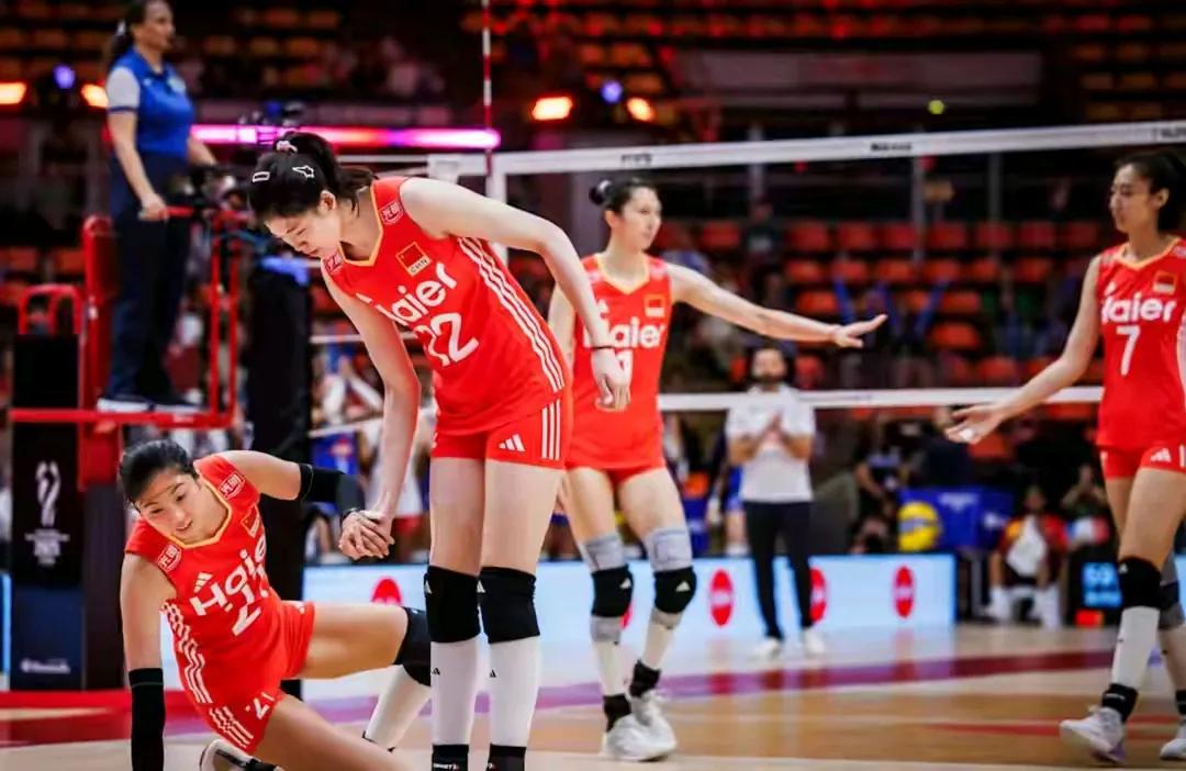 中国女排输给法国女排，三大因素需引起教练组反思中国女排在世锦赛首轮便被法国女排