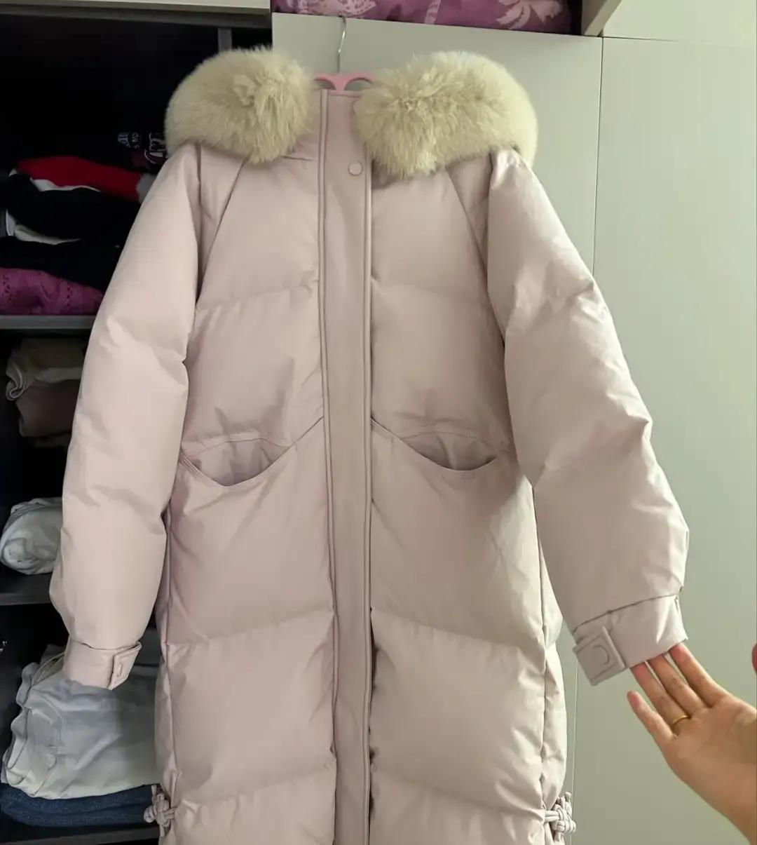 一件羽绒服穿五年，比一年买三件省两千弟弟把账单甩到桌上。去年冬天花六百买的